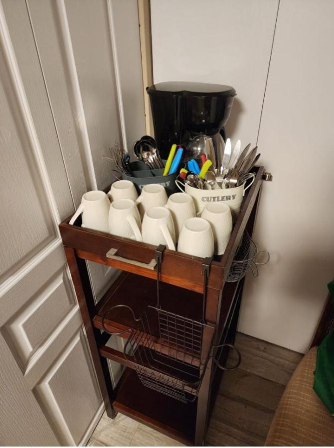 Economical Homestay Burnaby Eksteriør bilde